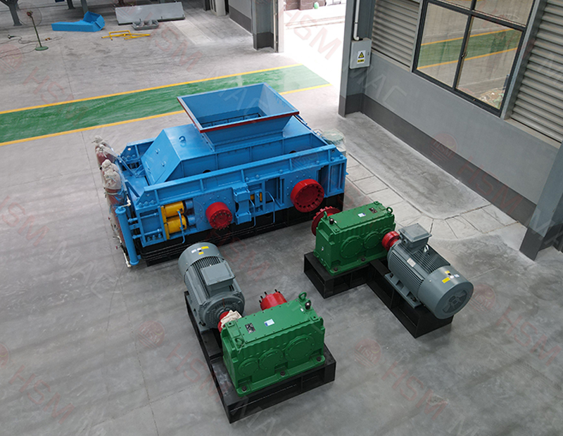 液壓超細(xì)破碎對輥機出料細(xì)膩，粒度可控，滿足細(xì)料加工需求